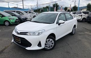 TOYOTA COROLLA AXIO full