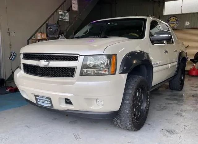 CHEVROLET CHEVROLET AVALANCHE full