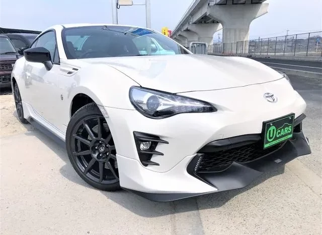 TOYOTA 86 2021 PEARL WHITE – GT LIMITED BLACK PACKAGE full