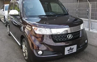 TOYOTA BB 2016 DARK RED M – Z KIRAMEKI full