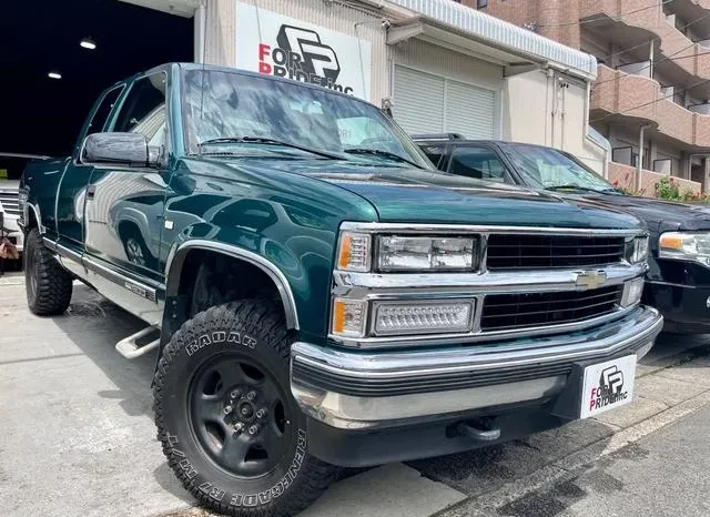 GMC K 1500 GREEN full