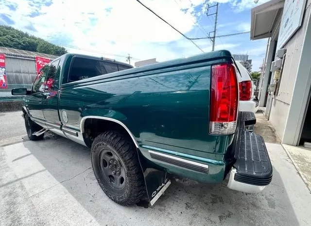 GMC K 1500 GREEN full