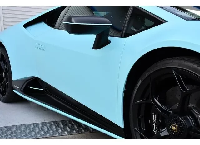 LAMBORGHINI HURACAN 2021 LIGHT BLUE full