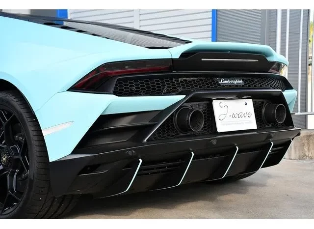 LAMBORGHINI HURACAN 2021 LIGHT BLUE full