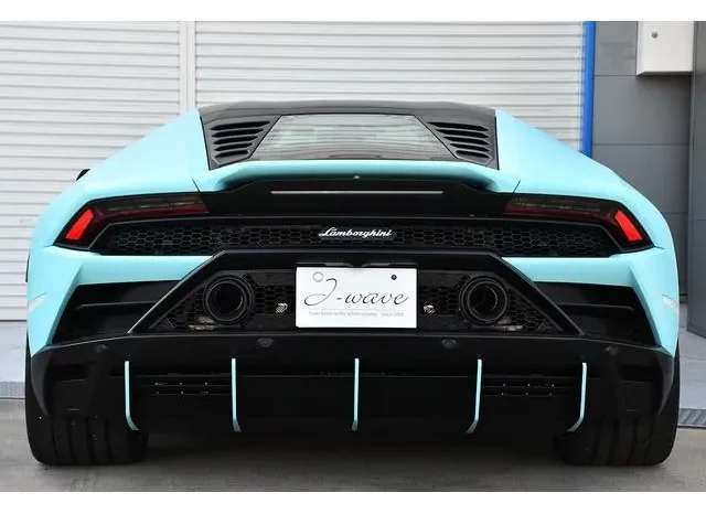 LAMBORGHINI HURACAN 2021 LIGHT BLUE full