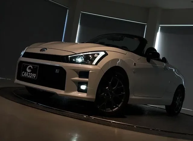 DAIHATSU COPEN 2020 PEARL WHITE – GR SPORT full