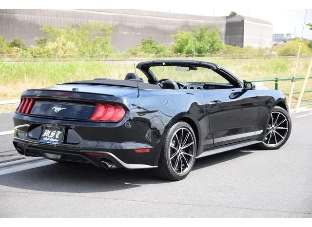 FORD MUSTANG 2020 BLACK – CONVERTIBLE full