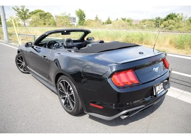 FORD MUSTANG 2020 BLACK – CONVERTIBLE full