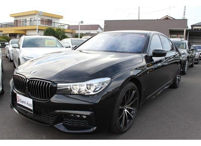 BMW 7 SERIES 740i DRIVERS EDITION 2019 full