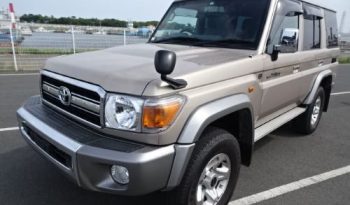 TOYOTA LAND CRUISER 2015 full