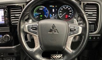 Mitsubishi Outlander PHV 2019 full