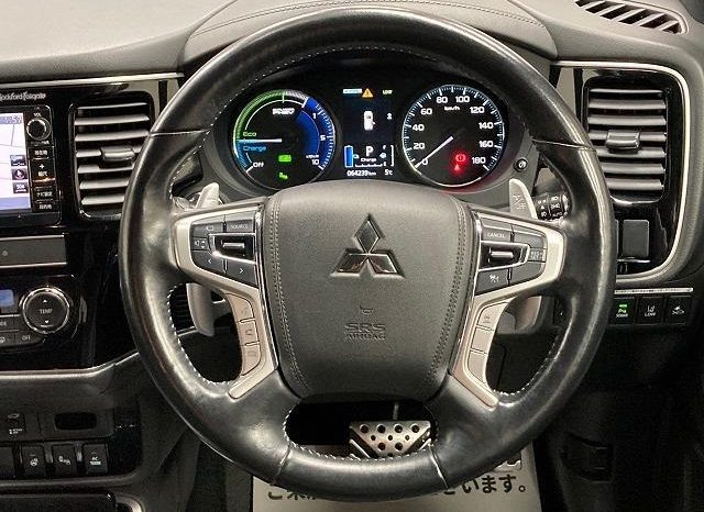 Mitsubishi Outlander PHV 2019 full