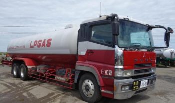 Mitsubishi Fuso Super Great full