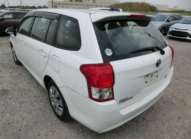 TOYOTA COROLLA FIELDER HYBRID 2015 full