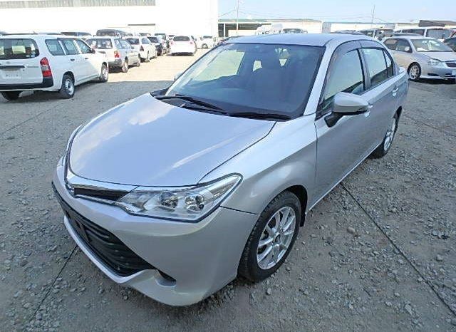 TOYOTA COROLLA AXIO 2015 full