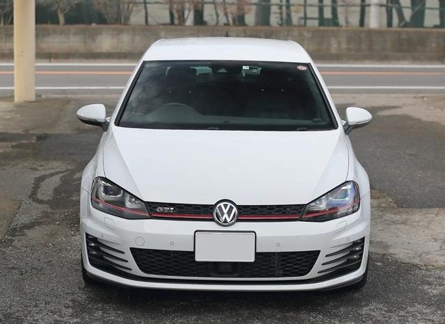 VOLKSWAGEN GOLF GTI full