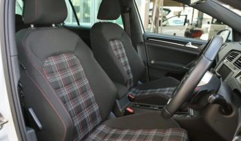 VOLKSWAGEN GOLF GTI full