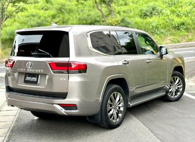 TOYOTA LAND CRUISER 2023 full