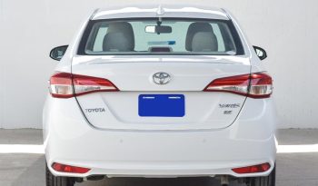 Toyota Yaris SE 2019 full