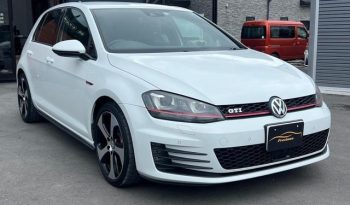 VOLKSWAGEN GOLF GTI full