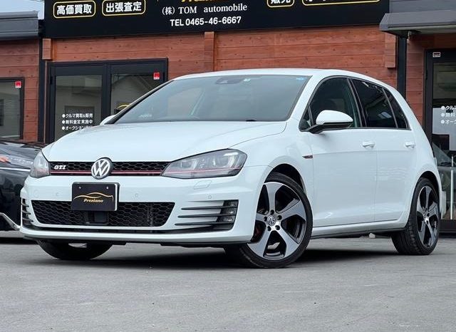 VOLKSWAGEN GOLF GTI full