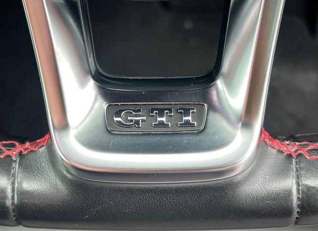 VOLKSWAGEN GOLF GTI full