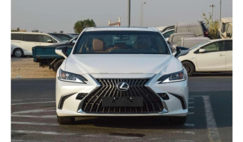 LEXUS ES300h 2024 full