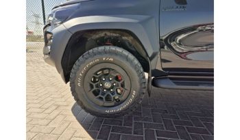 Toyota Hilux GR Sport 2.8L 2025 full