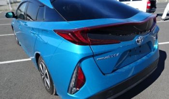 TOYOTA PRIUS PHV S 2017 full
