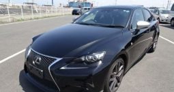 LEXUS IS HYBRID IS300H F SPORT MODE PLUS 2016