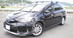 TOYOTA PRIUS ALPHA 2015