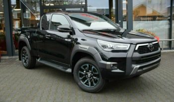 Toyota Hilux 2.8 X-TRA CAB  2025 Automatic full