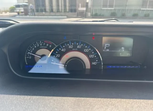 Suzuki Wagon R Custom Z 2025 full