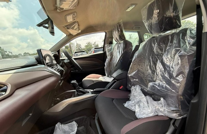 2024 TOYOTA URBAN CRUISER TAISOR full