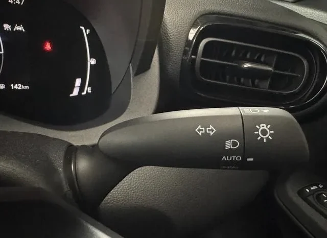 TOYOTA YARIS CROSS HYBRID Z 2025 full