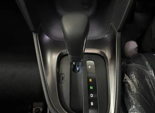 TOYOTA YARIS CROSS HYBRID Z 2025 full