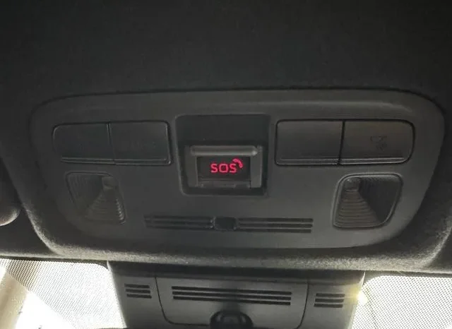 TOYOTA YARIS CROSS HYBRID Z 2025 full