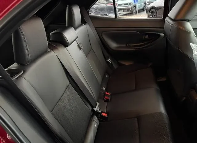 TOYOTA YARIS CROSS HYBRID Z 2025 full