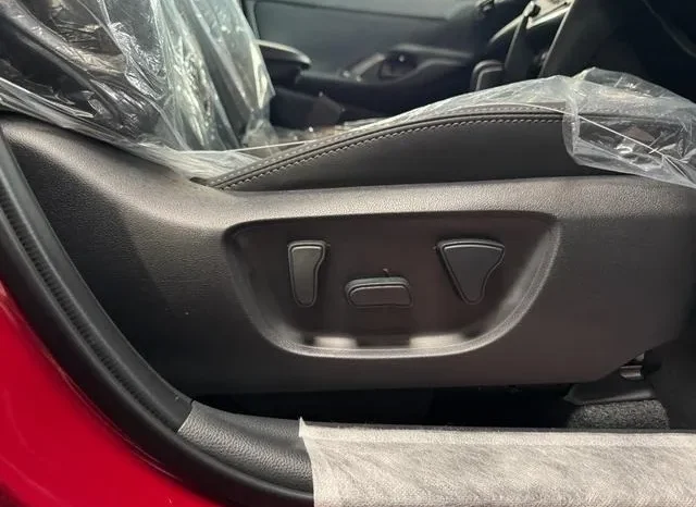 TOYOTA YARIS CROSS HYBRID Z 2025 full