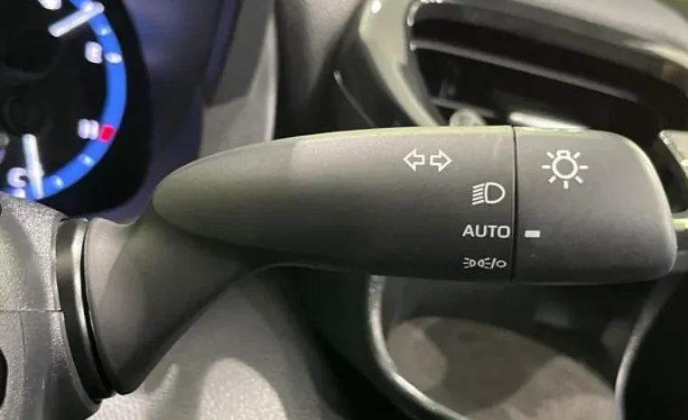 Yaris Cross – Hybrid Z 2022 full