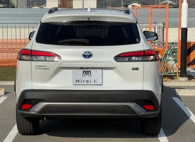 TOYOTA COROLLA CROSS HYBRID – 2022 PEARL WHITE full
