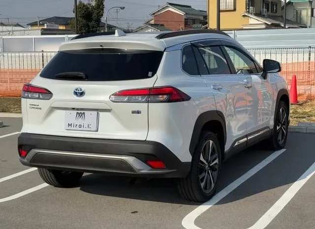 TOYOTA COROLLA CROSS HYBRID – 2022 PEARL WHITE full