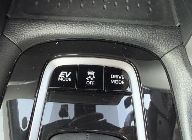 TOYOTA COROLLA CROSS HYBRID – 2022 PEARL WHITE full