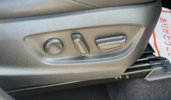 TOYOTA COROLLA CROSS HYBRID – 2022 PEARL WHITE full